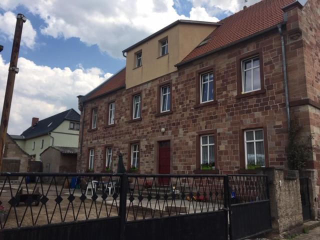 Karsdorf "Alte Schule" Im Burgenlandkreis Apartment Bagian luar foto